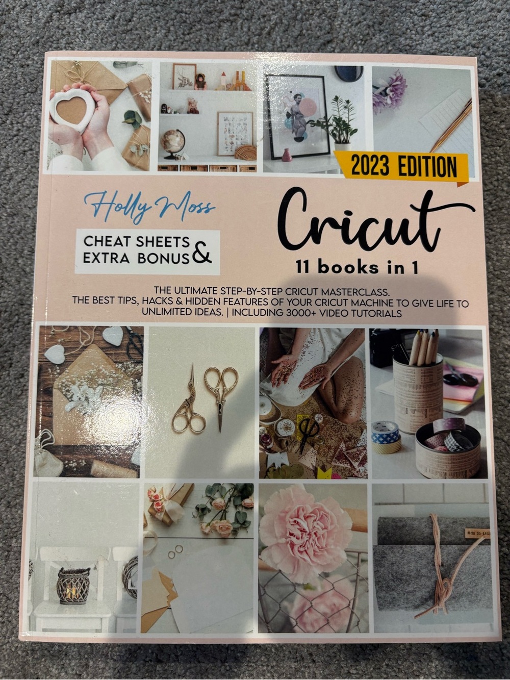 Cricut 11-in-1 Craft Guide – Pink Edition by